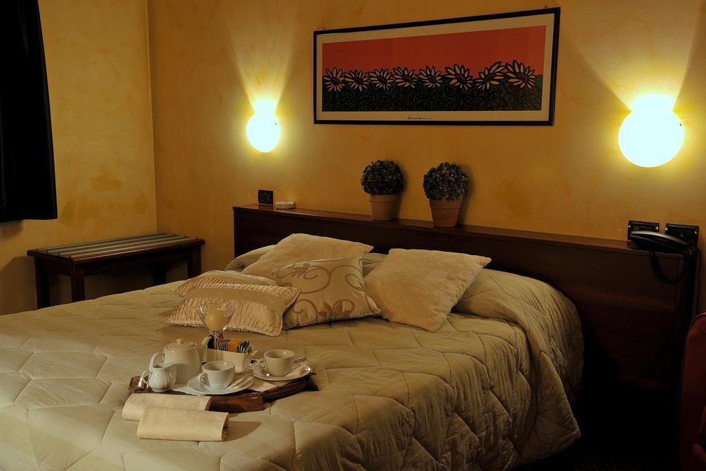 Hotel Parco Castelvetro Piacentino Rom bilde